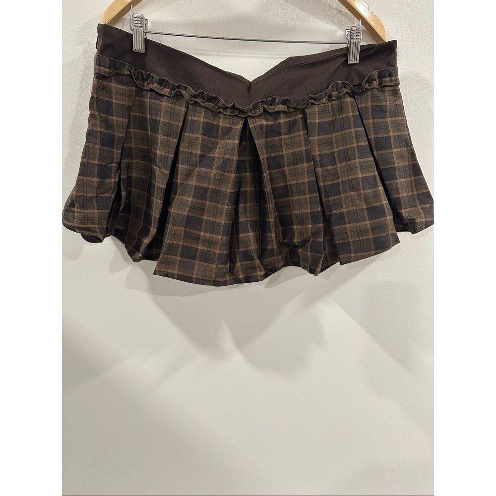 Brown Plaid Micro Mini Skort - Brown Plaid - Picture 10 of 10